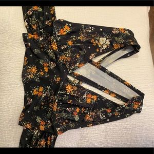 Urban outfitters halter top-like top- xs